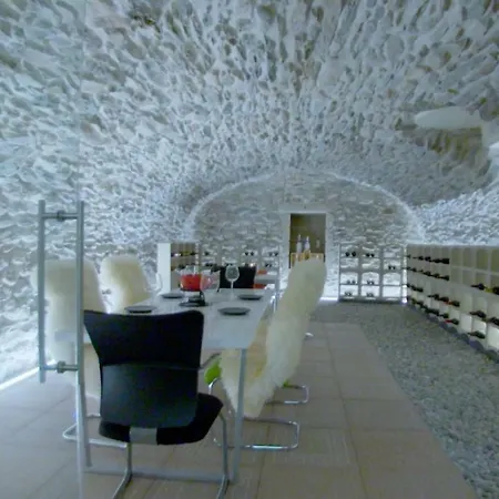 6bd Famous Luxury Design Awarded * إفردون-لو-بان